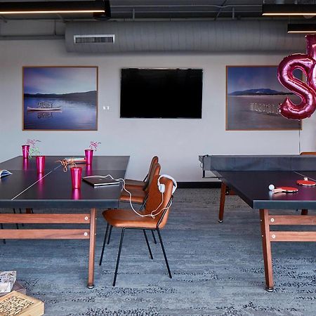 Moxy Denver Cherry Creek Ξενοδοχείο Εξωτερικό φωτογραφία