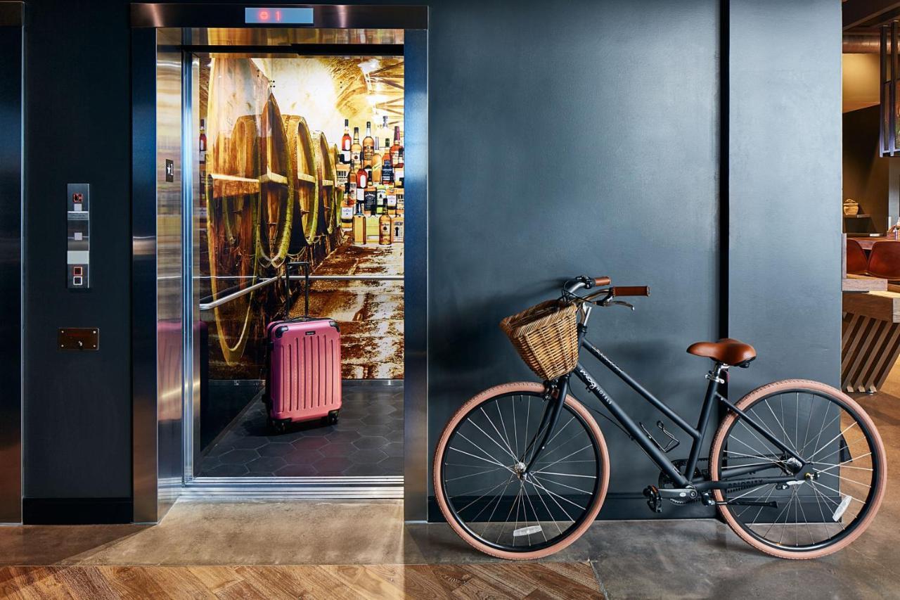 Moxy Denver Cherry Creek Ξενοδοχείο Εξωτερικό φωτογραφία